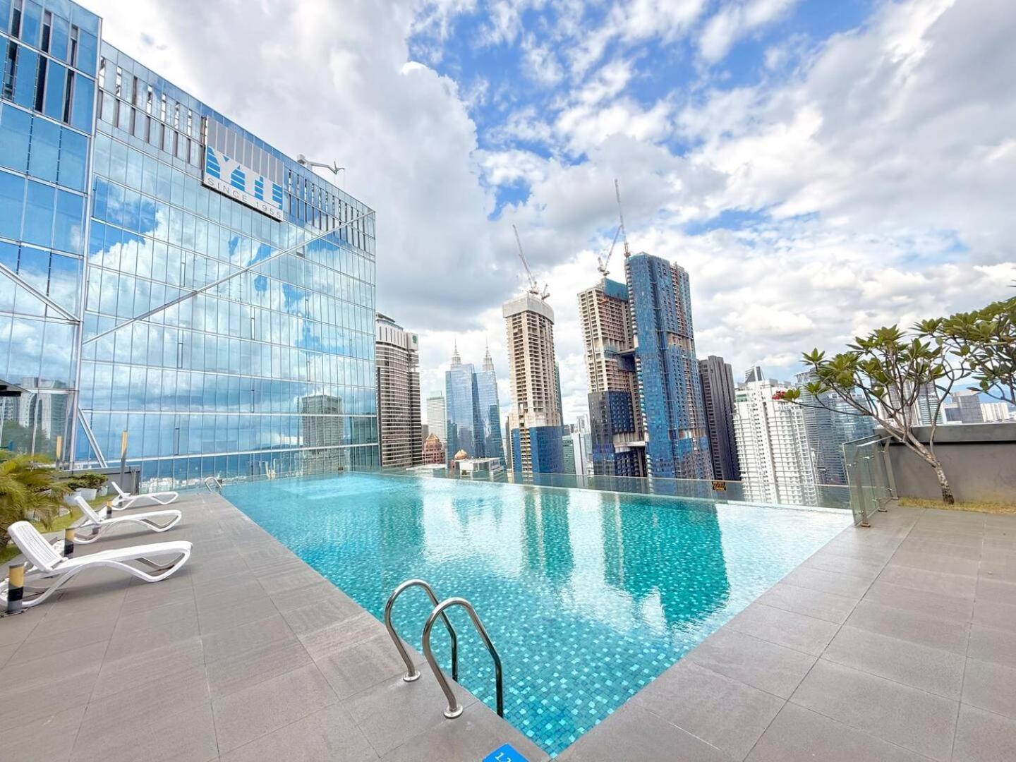Dorsett Residences Bukit Bintang Kuala Lumpur Exterior photo